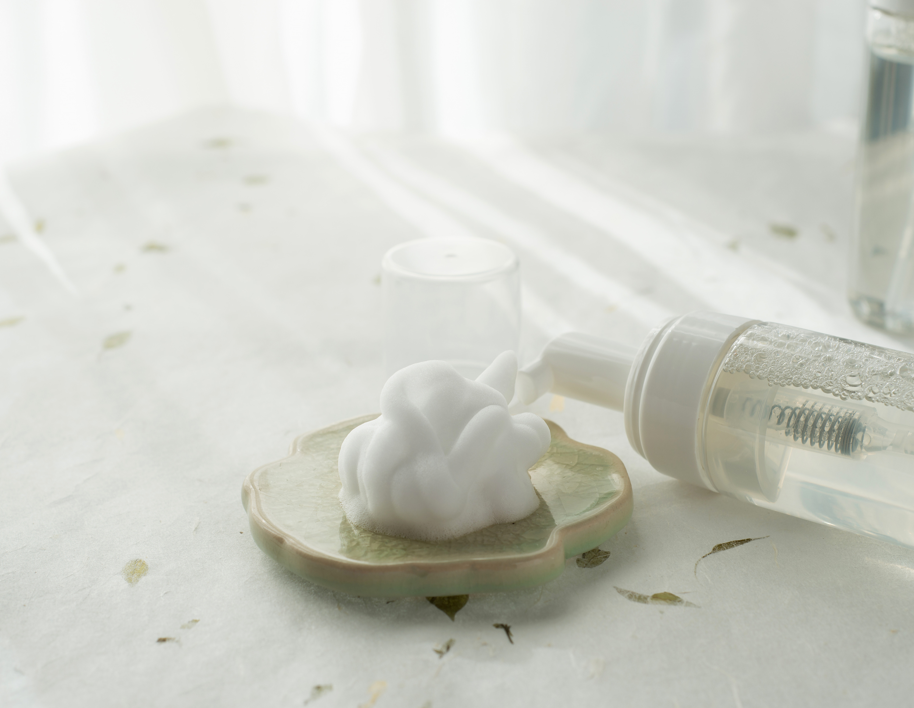 簡(jiǎn)約藍(lán)色化妝品店鋪背景免摳素材免費(fèi)下載_覓元素51yuansu.com